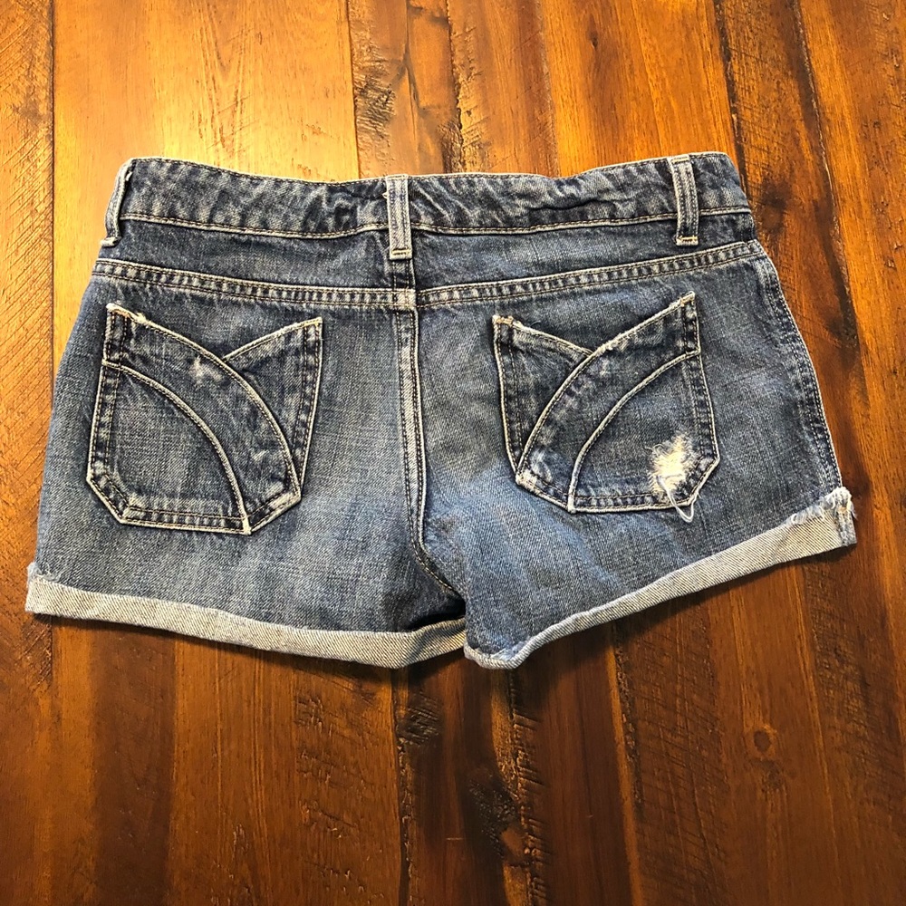 3/$15 Short Bundle Sizes 1-3 - Picture 5 of 7